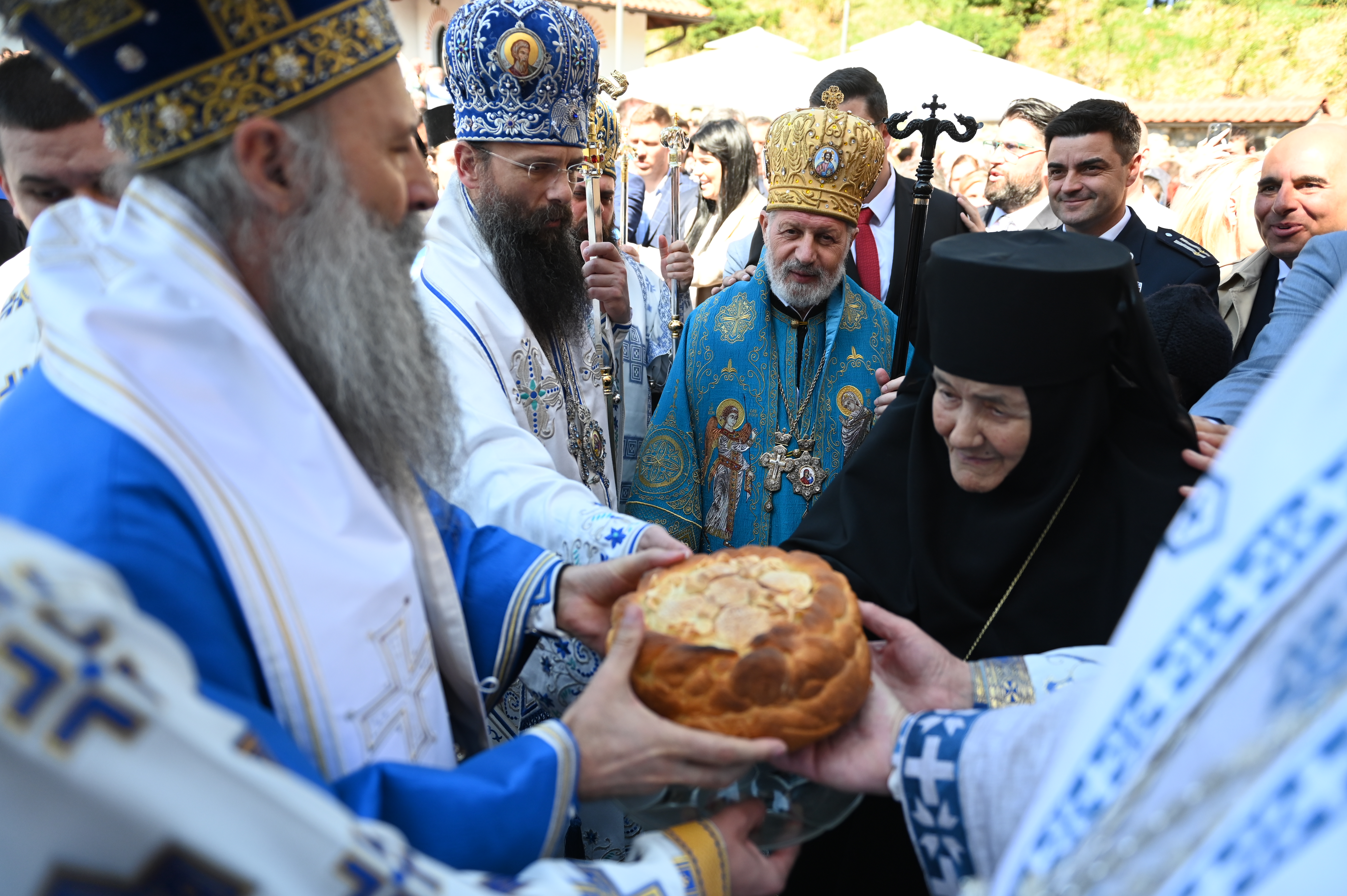 Veličanstvena svečanost u manastiru Ćelije u čast jubileja Prepodobnog Oca Justina-0